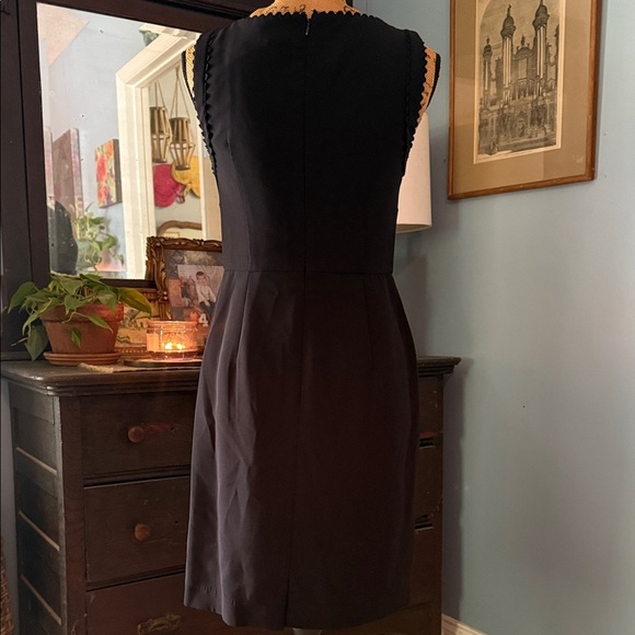 Ann Taylor Black Scalloped Sleeveless Sheath Dress - Picture 7 of 9